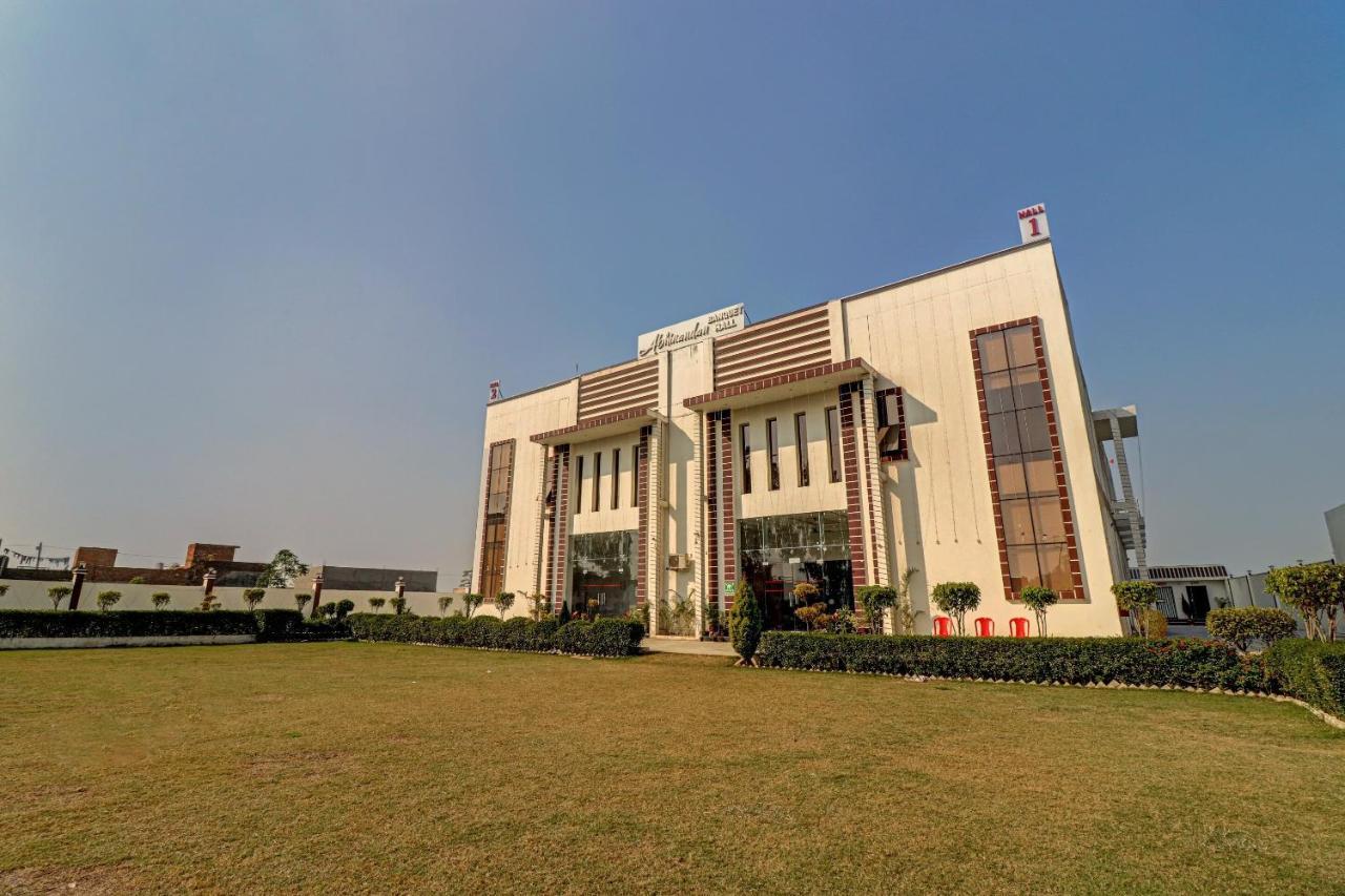 Oyo 72429 New Abhinandan Hotel Amroha Exterior photo